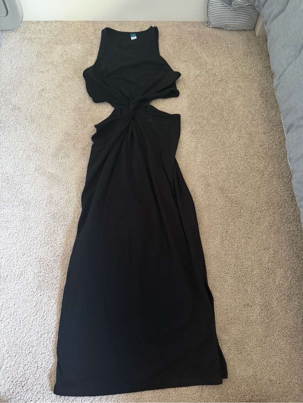 Black Twist-Front Cutout Maxi Dress